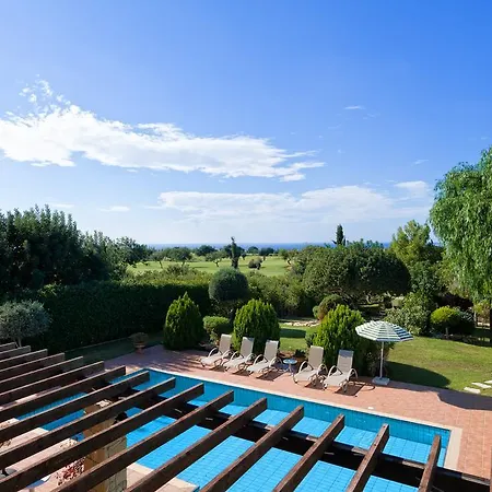 بيت للعطل 3 Bedroom Anarita With Private Pool, Aphrodite Hills *