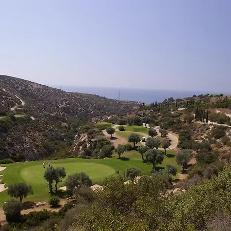 3 Bedroom Anarita With Private Pool, Aphrodite Hills *