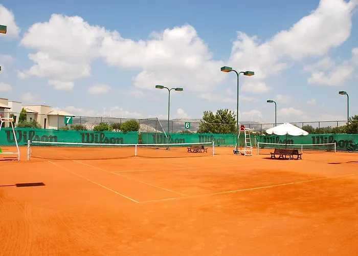 3 Bedroom Anarita With Private Pool, Aphrodite Hills * Kouklia