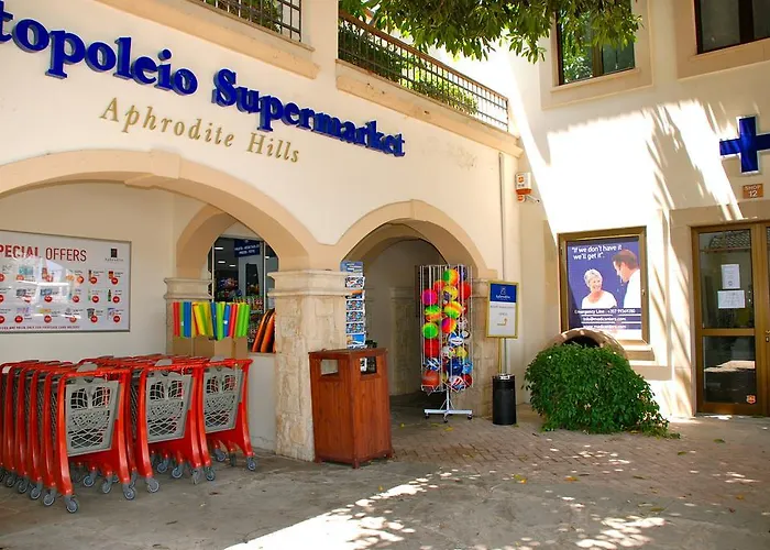 3 Bedroom Anarita With Private Pool, Aphrodite Hills *